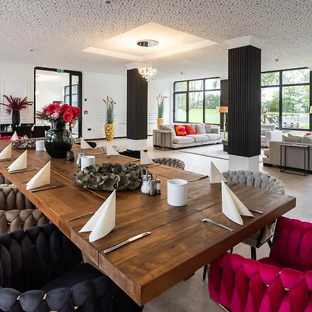 208 Salinenparc Design Budget